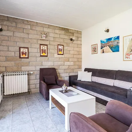 Gorgeous In With Wifi Apartment Gruda